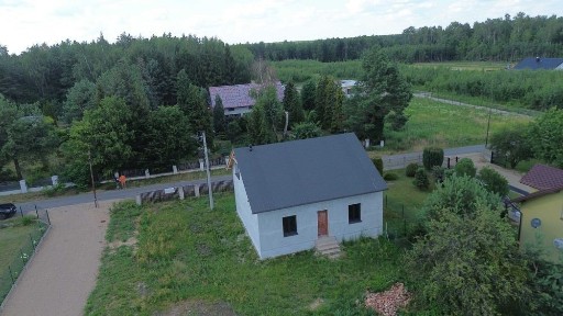 Nowa cena. Dom 150 m² po renowacji technicznej do dalszego wykończenia • duża działka 858 m² • 12 km od Częstochowy.