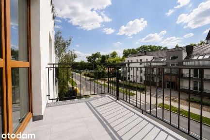 Nowe 2 pokoje na ostatnim piętrze - taras 7,40 m²