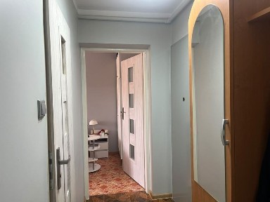 2 pokojowe mieszkanie 39m w Szprotawie - balkon -piwnica