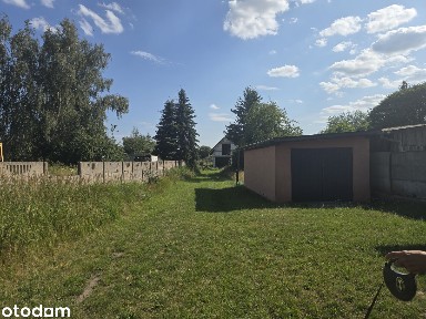 Dom stan surowy, wolnostojący z garażem, duża działka
