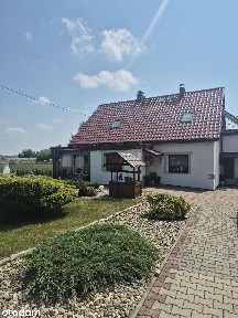 SIERAKOWICE Dom po remoncie na dużej działce