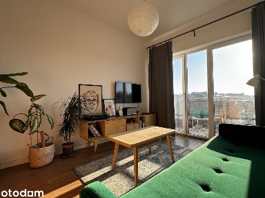 Słoneczne mieszkanie w sercu Jeżyc | balkon