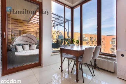 Dwupoziomowy apartament 4 pokoje w Corte Verona