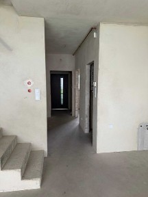 Segment na sprzedaż - 140 m2