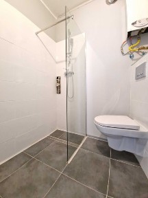 ul. Lenartowicza - 410.000,00 ZŁ ! 2 - pokoje - 50m2 w niskim bloku !