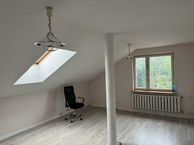 Lokal użytkowy w centrum Brzeska na piętrze
