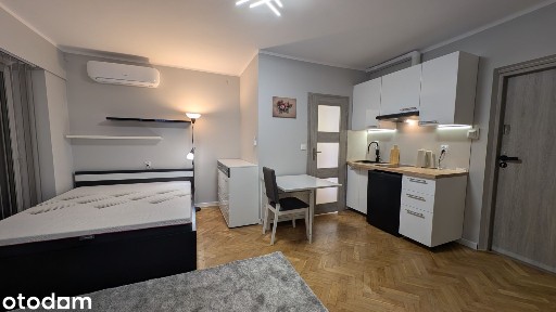 Komfortowy apartament w centrum z klimatyzacją