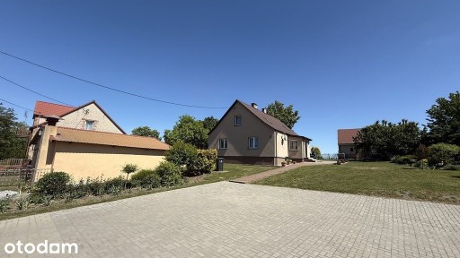 Dom wolnostojący na dużej pięknej działce