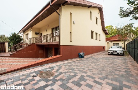 Kameralny dom (42m kw ) z prywatnym parkingiem, dla singla lub pary.
