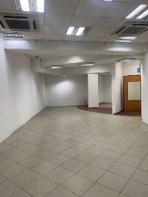 Wynajmę lokal handlowo usługowy 100 m/2 duże witryny