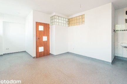 Lokal na parterze z branży medyczno-beauty z darmowym parkingiem