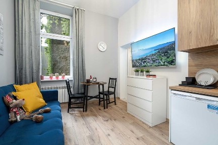 kawalerka nowa ze Smart TV 65