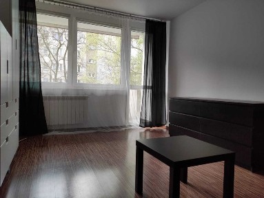Duża kawalerka na wynajem niedaleko Bonarka city center od 1 września ul. Czarnogórska