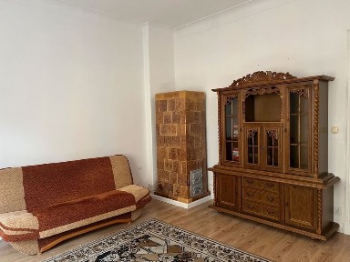 Mieszkanie 76 m² w kamienicy, 2 pokoje, centrum Gliwice, 400 m od dworca