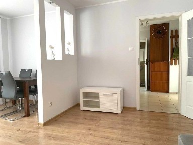 2 pokoje, rozkład, osobna kuchnia, CO miejskie, balkon, Gaj