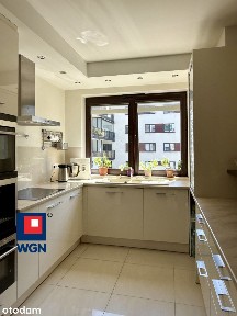 5 pokoi, balkon, winda, 2 miejsca parkingowe