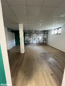 Lokal usługowy na parterze w Bronowicach, Mydlniki