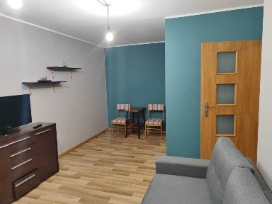 Przytulna kawalerka 28m2 z oddzielną kuchnią: Warszawa Bielany Piaski