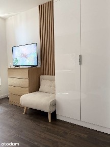 KAWALERKA W APARTAMENTOWCU | KROWODRZA