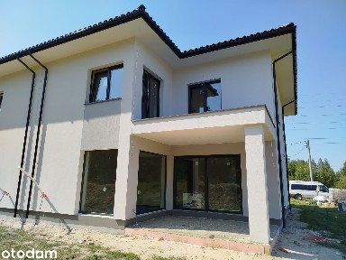 Dom, 205 m², Józefin