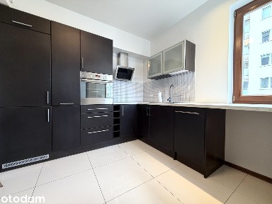 Mieszkanie 55 m² z balkonem i garażem 4 minuty od metra Wierzbno.