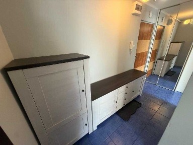 Wynajmę mieszkanie 2-pokojowe z balkonem przy ul. Powstańców Wielkopolskich 12