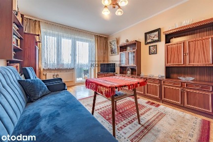 Koniuchy- 2 pokoje, osobna kuchnia, cegła