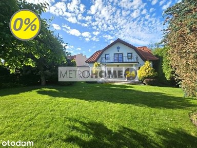 0% Prowizji - Piękny stylowy dom z duży zadbanym ogrodem.