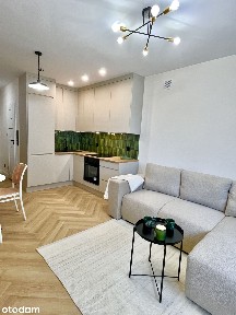 Mieszkanie 2-pokojowe 40 m2 z dużym balkonem. Ochota. Po remoncie.