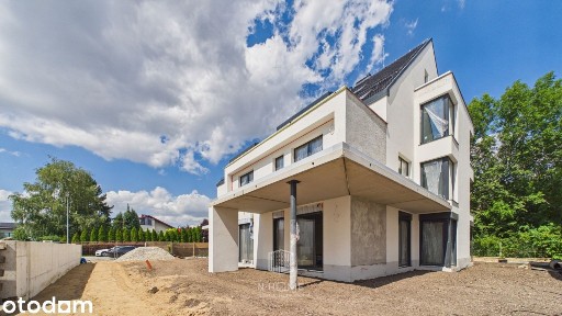 Apartament z balkonem, tarasem i antresolą premium