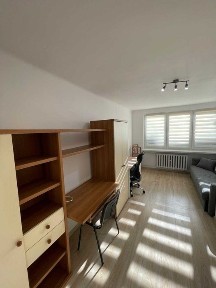 Mieszkanie trzypokojowe Al.Racławickie Parter