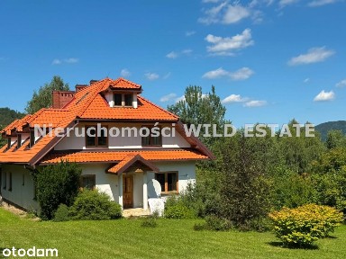 Dom, 384,90 m², Cisna