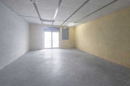 WYNAJEM - Lokal użytkowy usługowo / handlowy ok. 130 m² - centrum miasta | parking | duże drzwi | idealny pod biznes