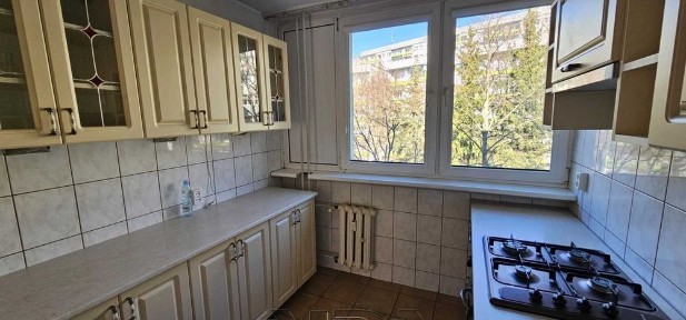 Do sprzedaży mieszkanie 3-pokojowe, 50 m2. Popowice, Niedźwiedzia