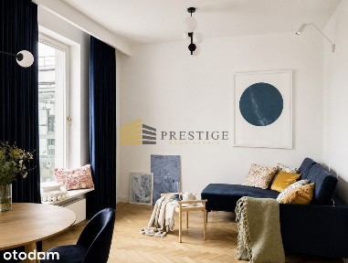 Apartament w Pięknej Kamienicy