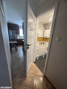 Przestronne mieszkanie z balkonem w Śródmieściu
