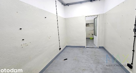 lokal w oficynie kamienicy z wejściem z podwórza