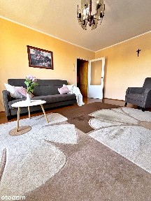 Na sprzedaż 2-pokojowe mieszkanie z balkonem - Osiedle Piastowskie