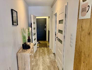 Dom W Zabudowie Szeregowej 103m² Spokojna Okolica