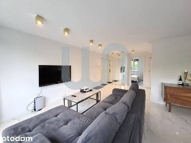 Po generalnym remoncie/51 m² /2 pokoje/I piętro