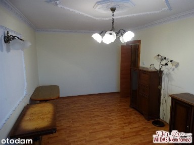 57,50m2, 3 pokoje,balkon,4 piętro,parking Zazamcze