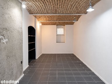 Lokal o pow. 28 m2 w centrum Poznania ul. Garbary 29