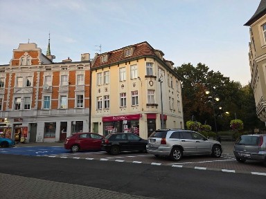 Piękne mieszkanie 105m2 na pierwszym piętrze zabytkowej kamienicy