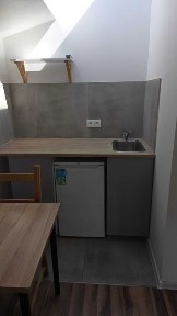 Kawalerka - łazienka / internet / parking / Łomianki Dąbrowa