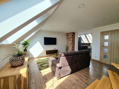 dwupoziomowe mieszkanie 3 pokojowe 80m2 centrum klimatyzacja