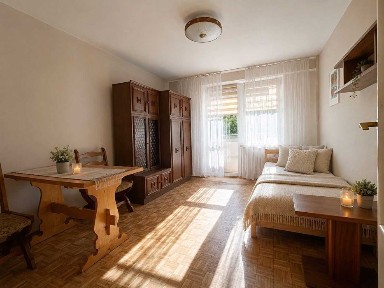 2 oddzielne pok. + kuchnia blisko 29 listopada ul. Jezuitów