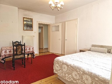 Duże, wysokie mieszkanie w Dzielnicy Generalskiej
