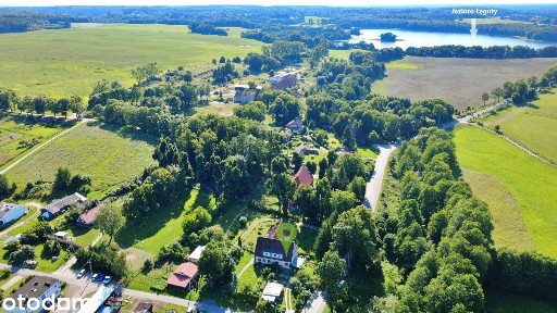 Przestronny 4-pokojowy lokal z ogrodem, garażem i pompą ciepła. Łęguty