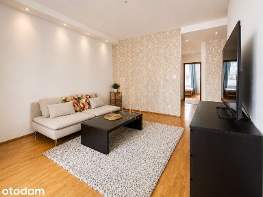 Cicha okolica/ Garderoba/ Duży balkon