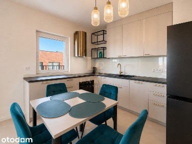 Metro | Balkon 27 m2 | Klimatyzacja | Garaż